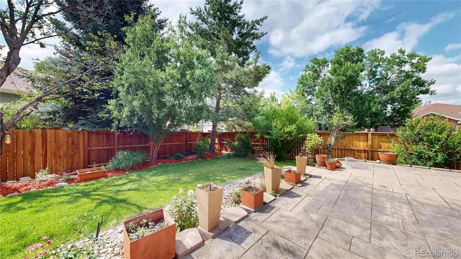 Lafayette, Colorado 80026, United States, 4 Bedrooms Bedrooms, ,3 BathroomsBathrooms,Residential,Active,163510