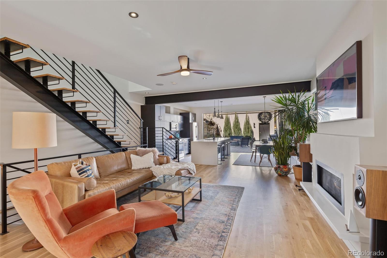 3471 W Moncrieff Place