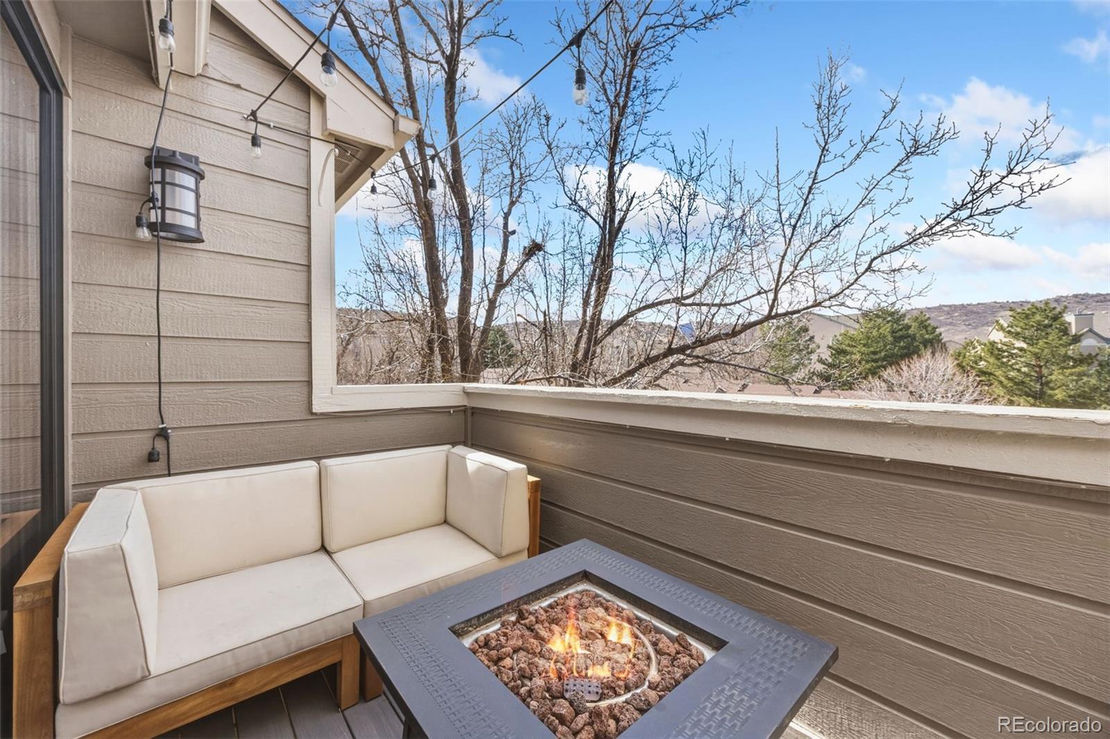 7474 S Alkire Street 301