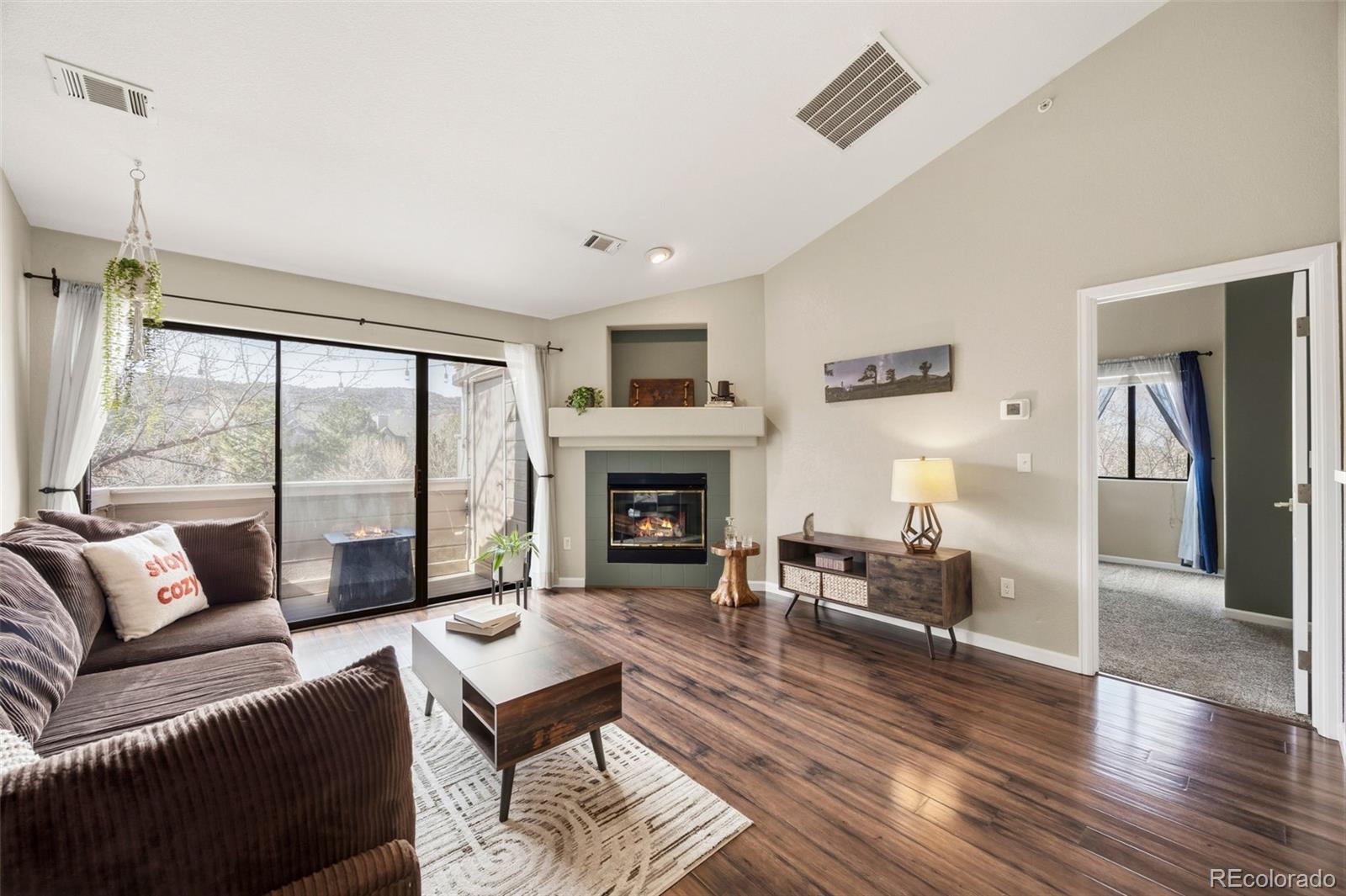 7474 S Alkire Street 301