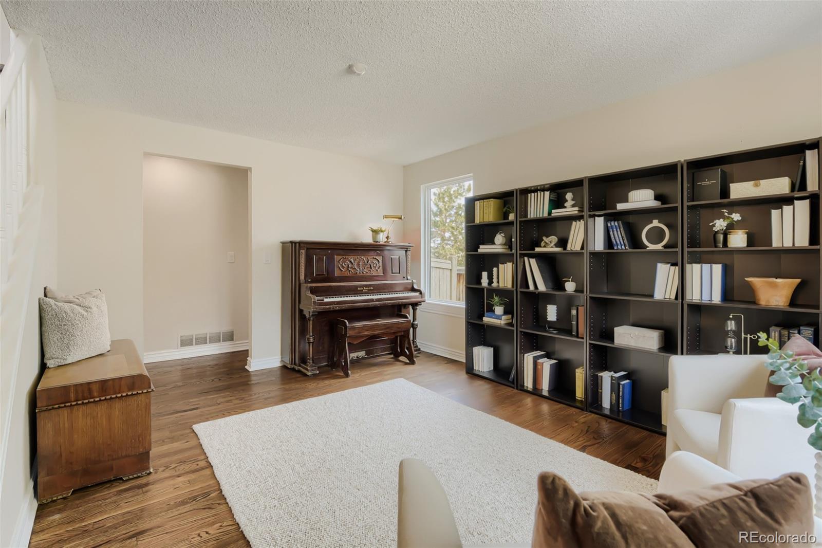 4551 N Blazingstar Trail