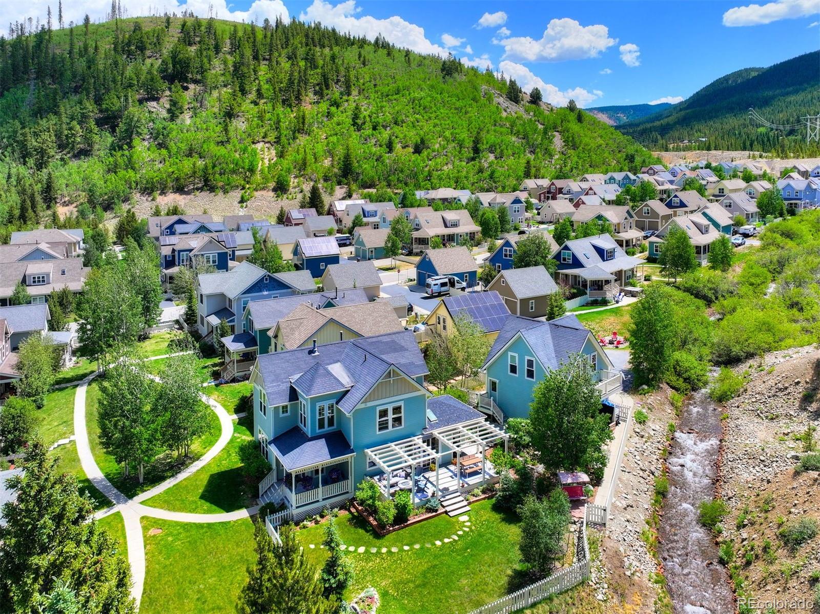 17 Meadow Lark Green