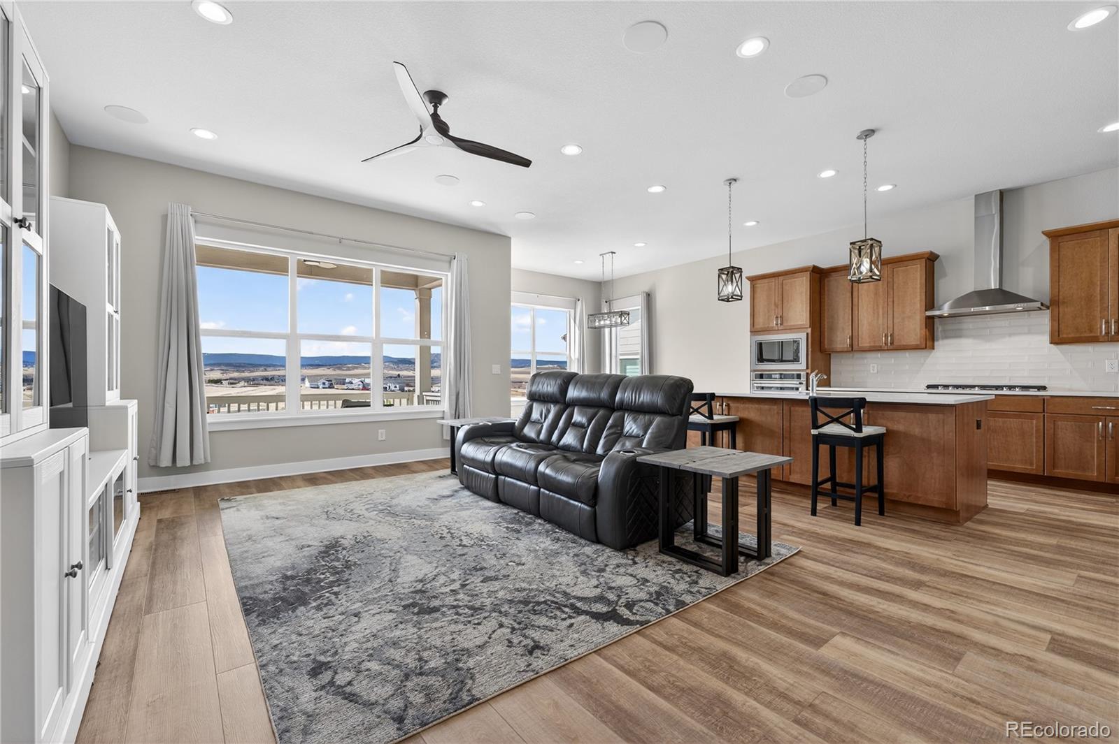 289 Leafy Aster Lane