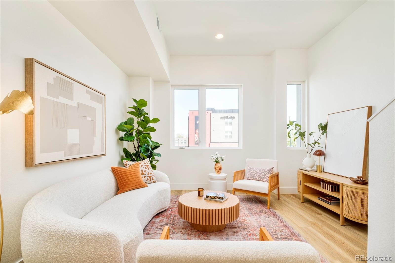 2105 S Galapago Street 10