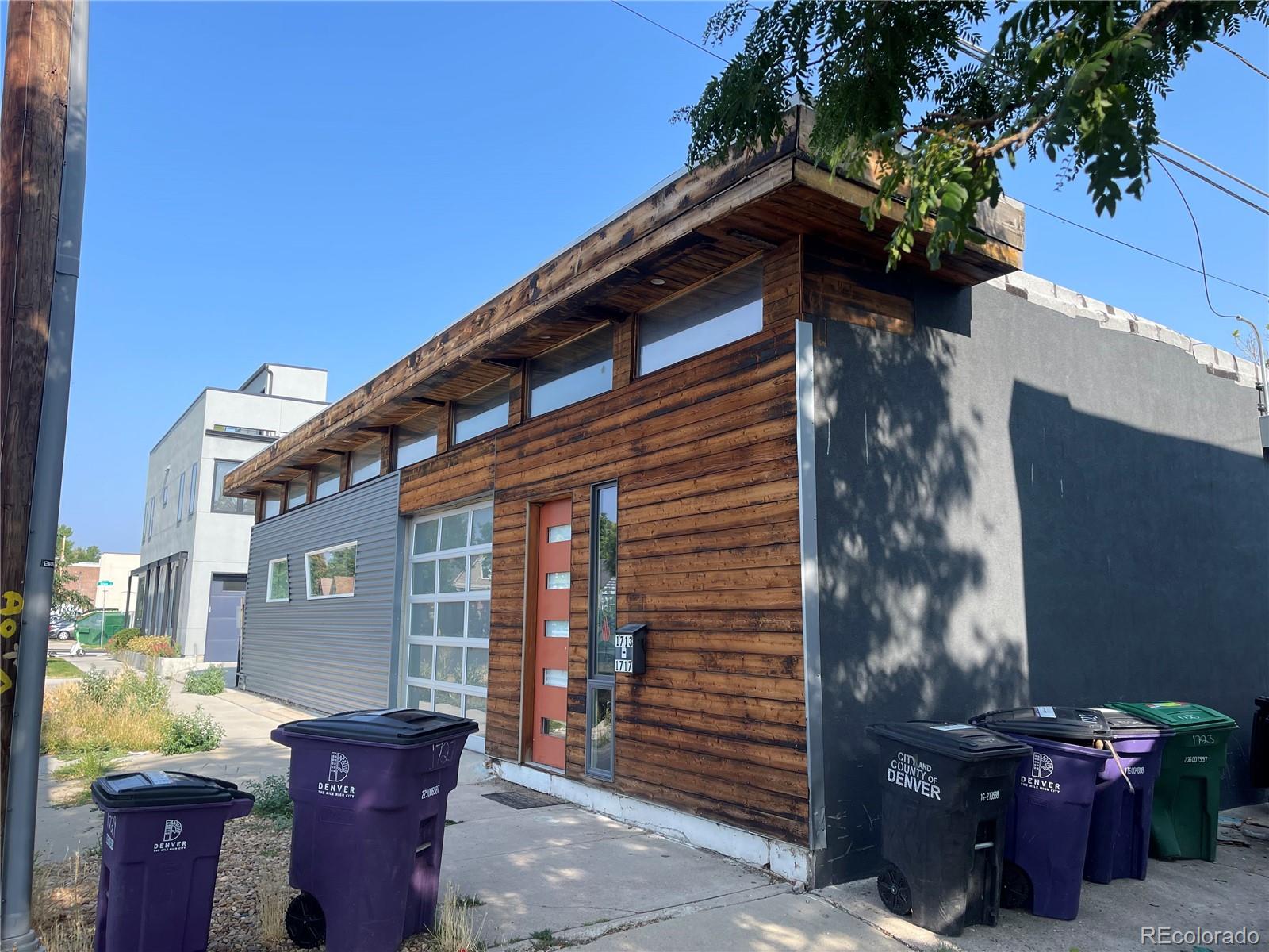 1713 E 35th Avenue