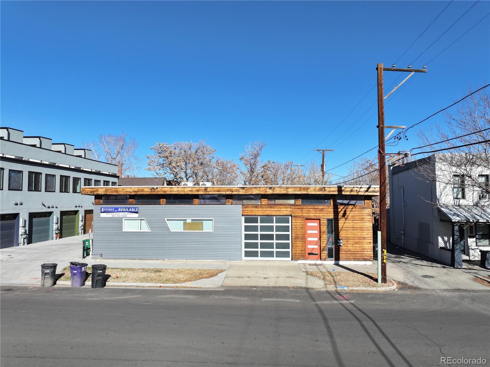 1713 E 35th Avenue