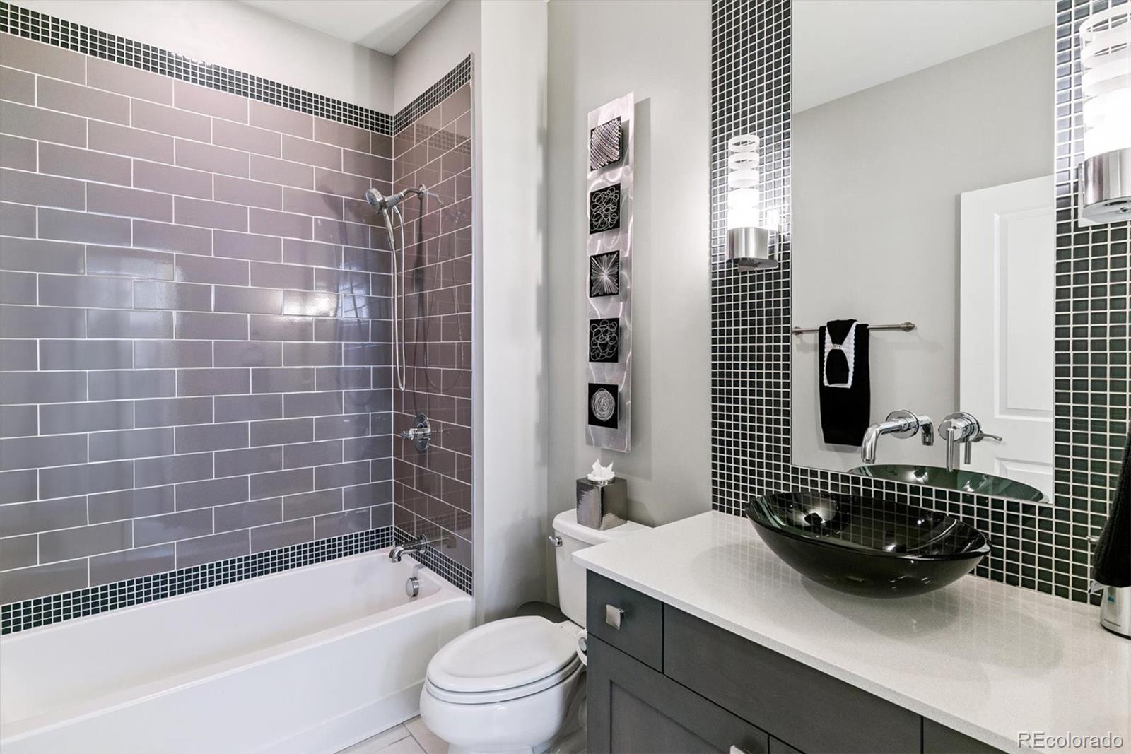 2428 Clarkson Street