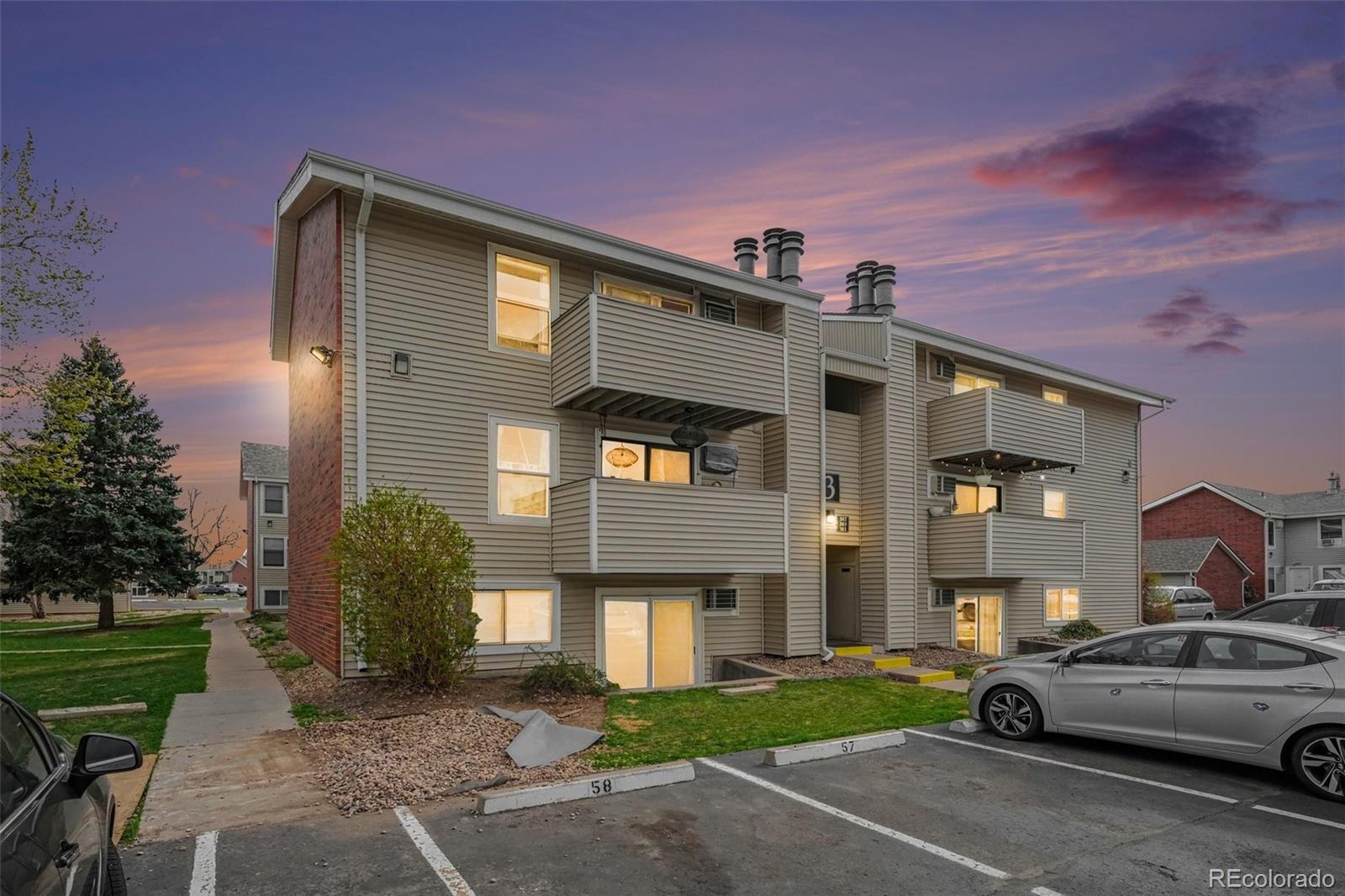 10150 E Virginia Avenue 3-104