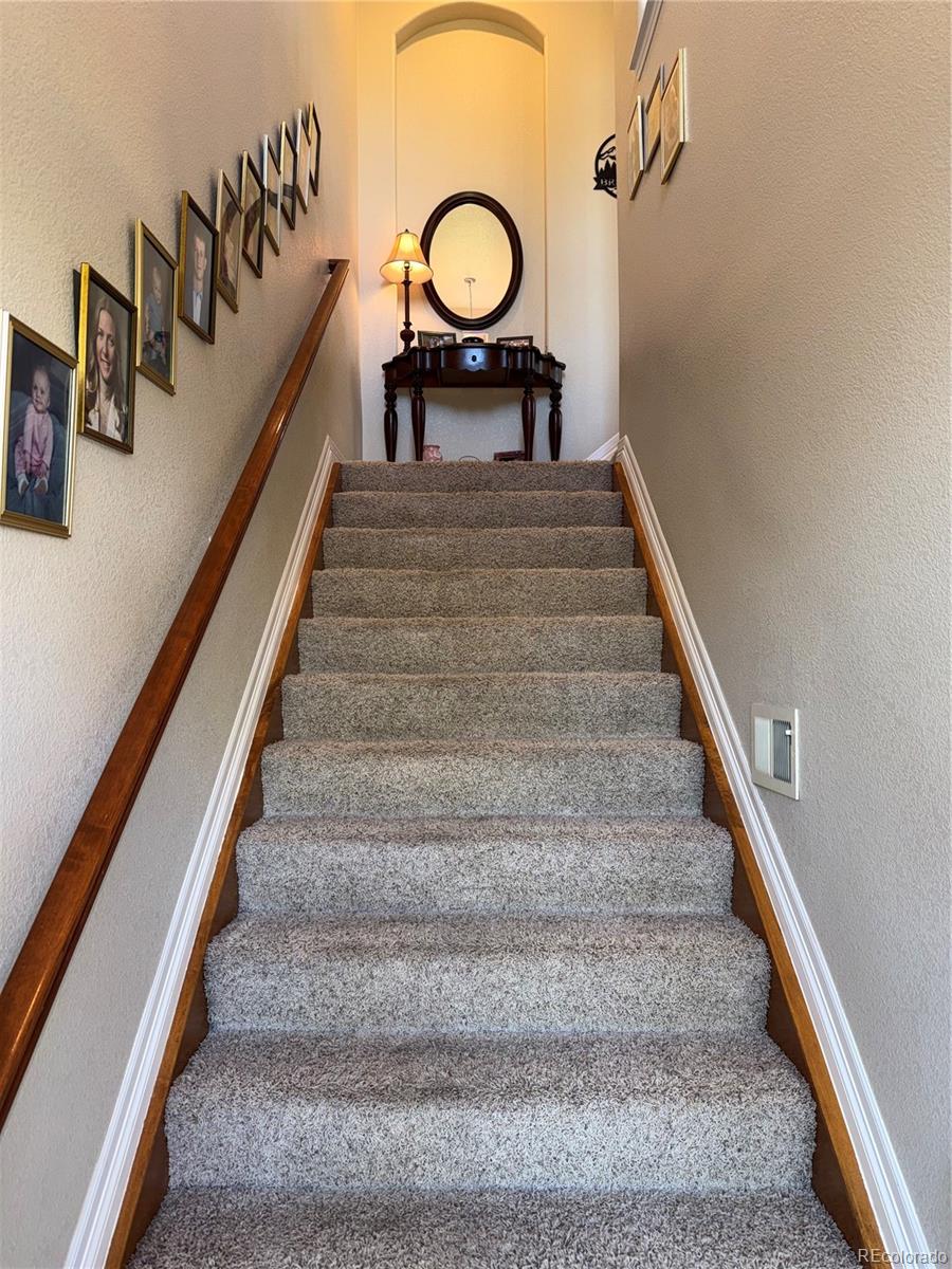 10064 Bluffmont Court