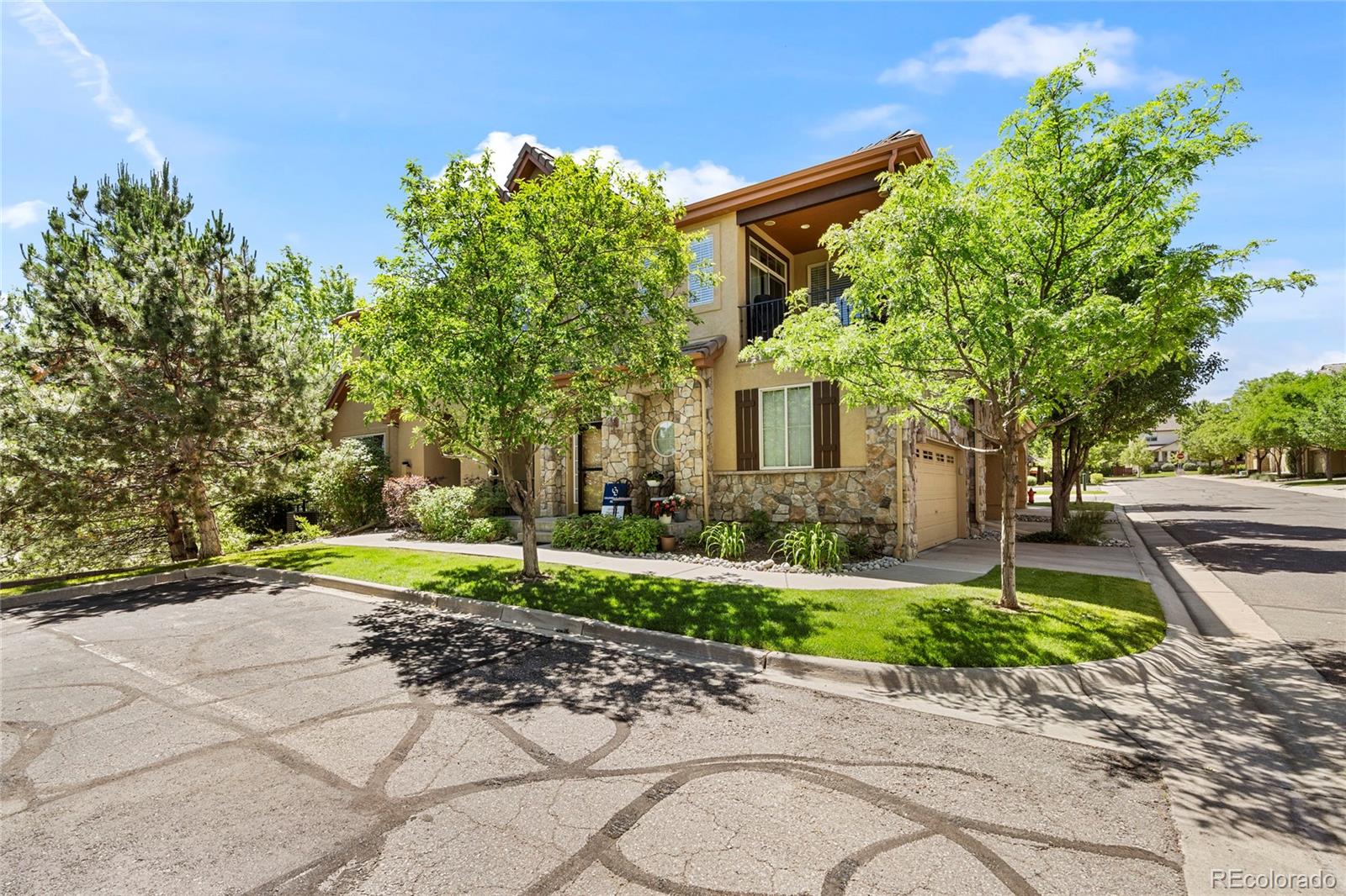 10064 Bluffmont Court