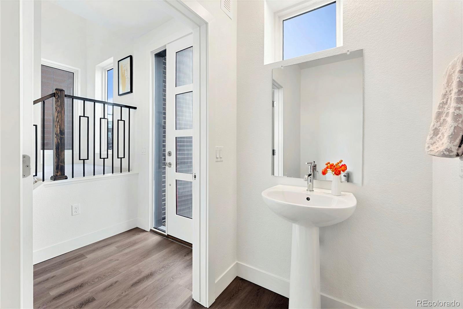 6971 E Lowry Boulevard