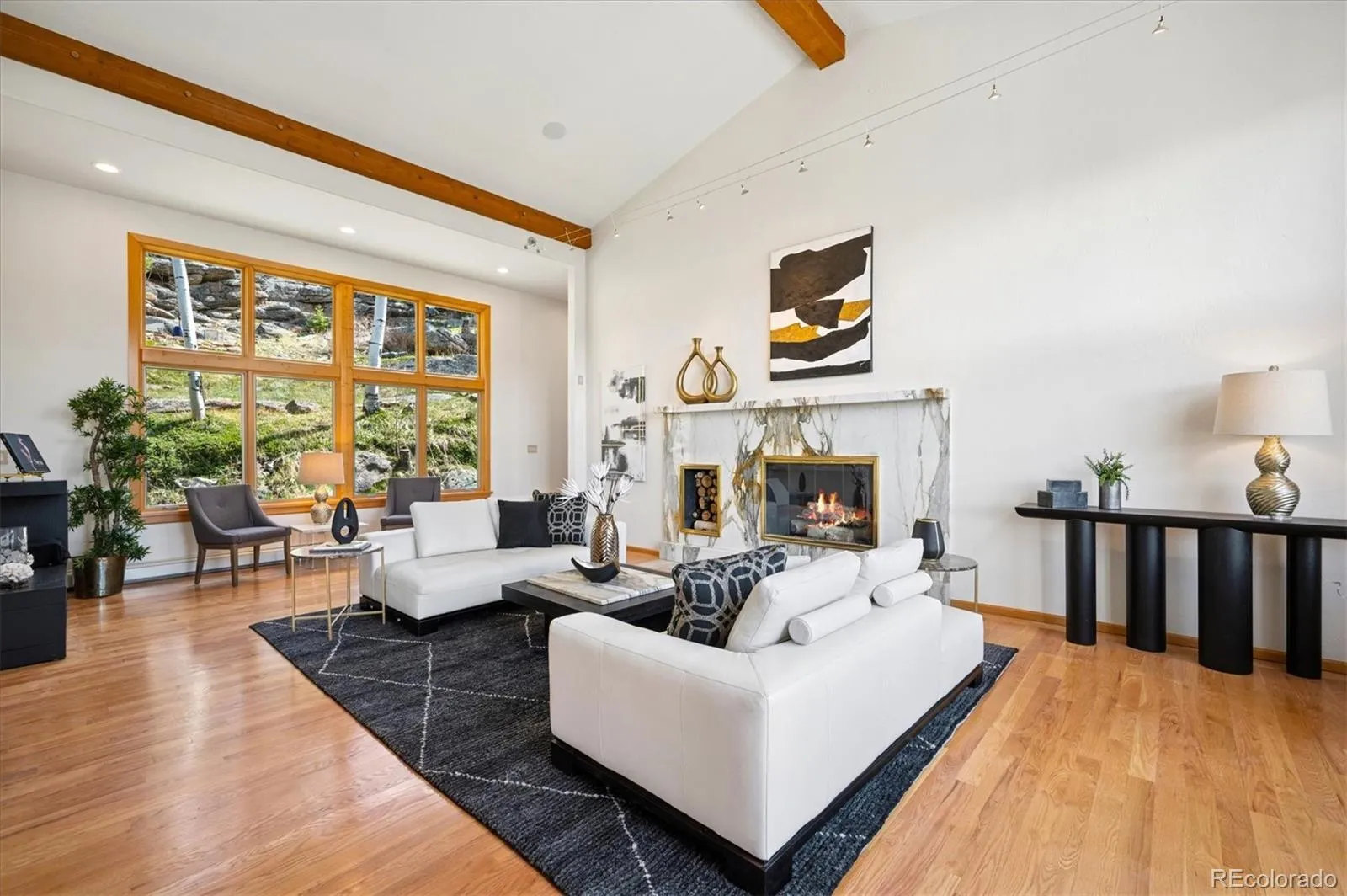 Evergreen, Colorado 80439, United States, 6 Bedrooms Bedrooms, ,5 BathroomsBathrooms,Residential,Pending,115174