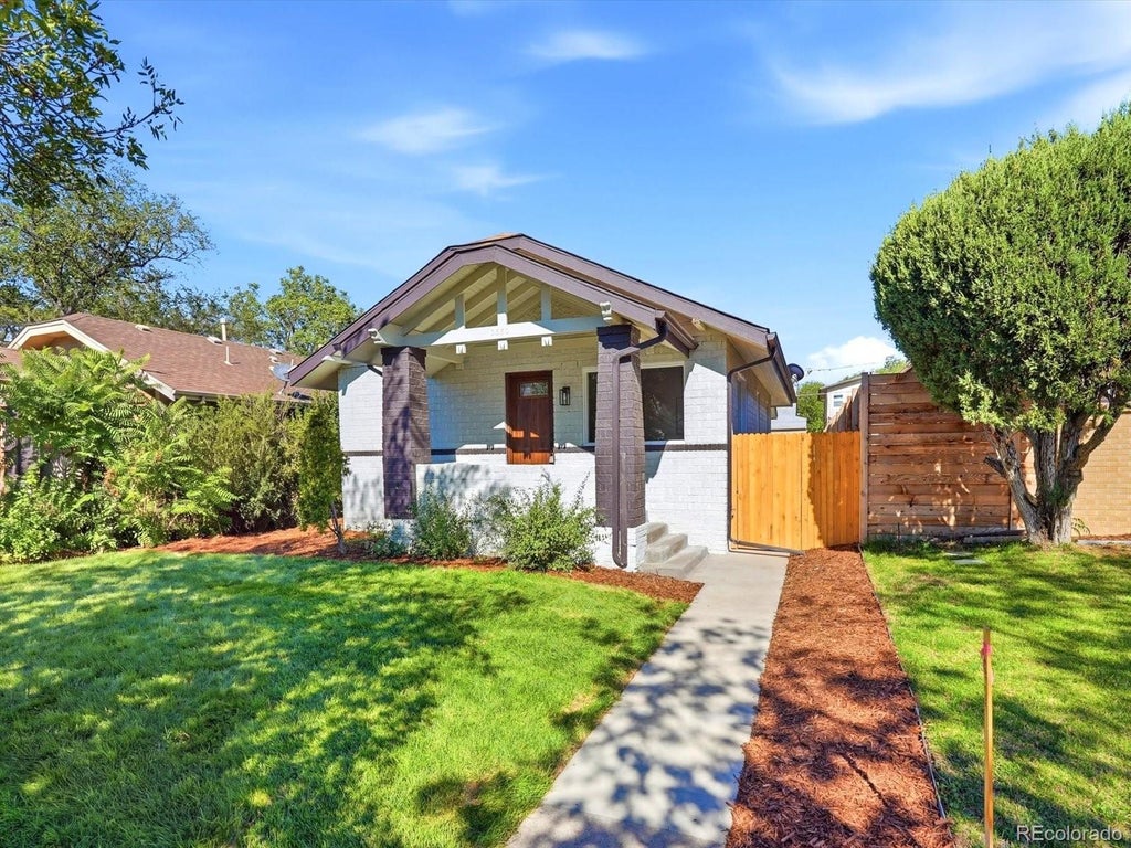 Photo of 3550 N Vine Street, Denver, CO 80205 (MLS # 7273848)