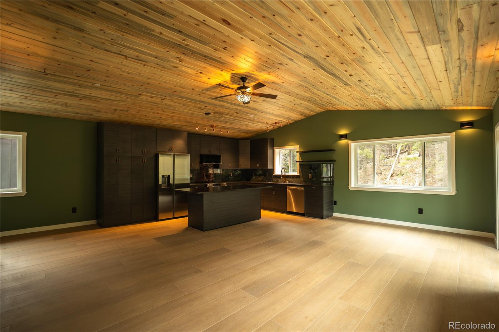502 W Rollinsville