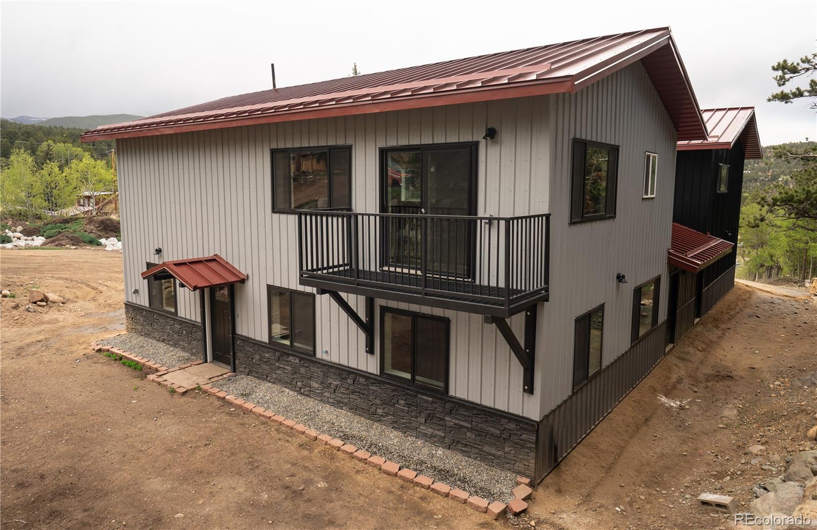 502 W Rollinsville