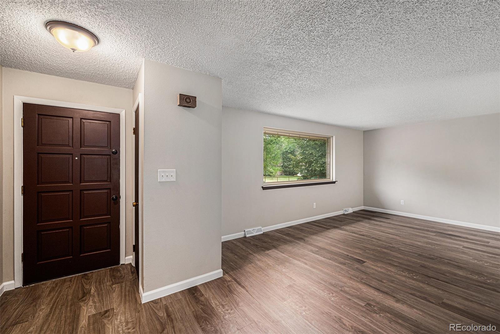 8346 W Woodard Drive