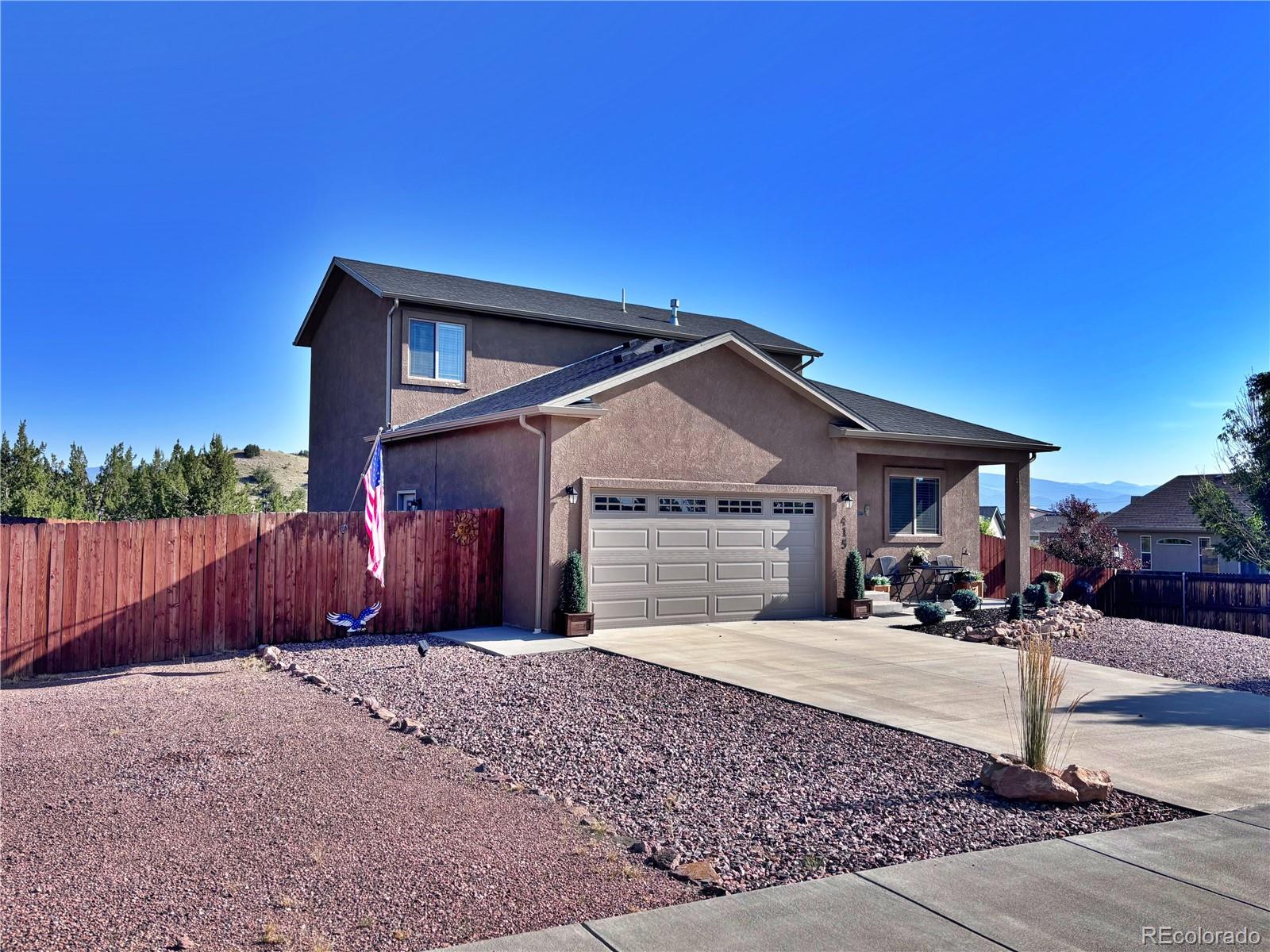415 Empire Road