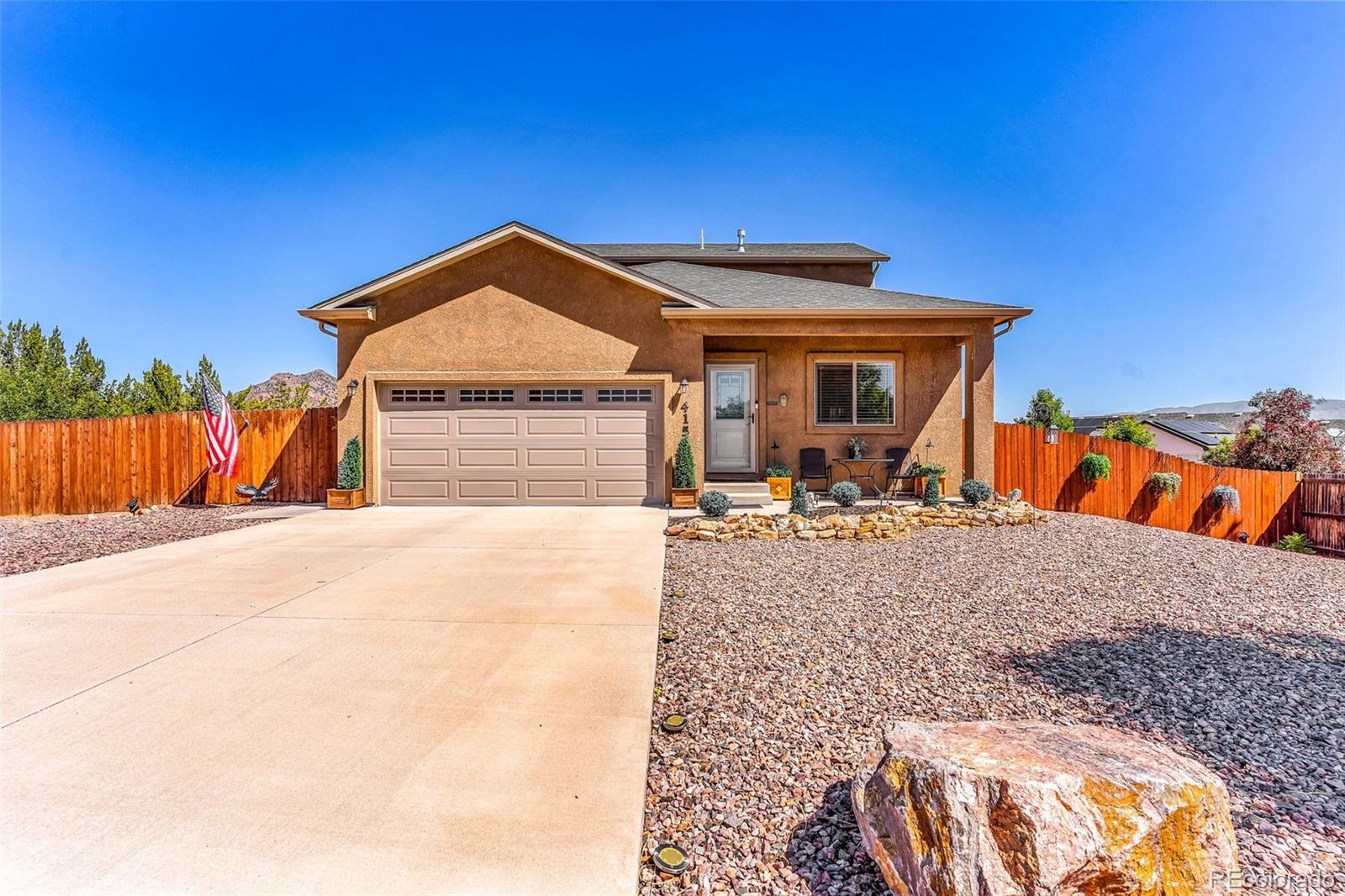 415 Empire Road