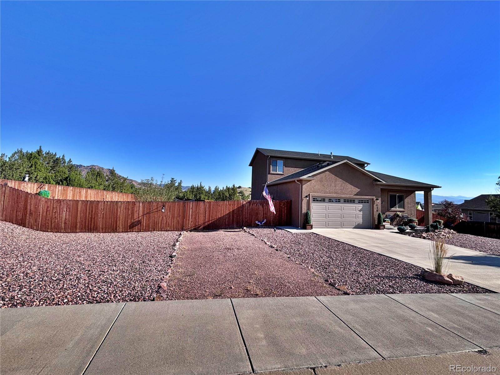 415 Empire Road