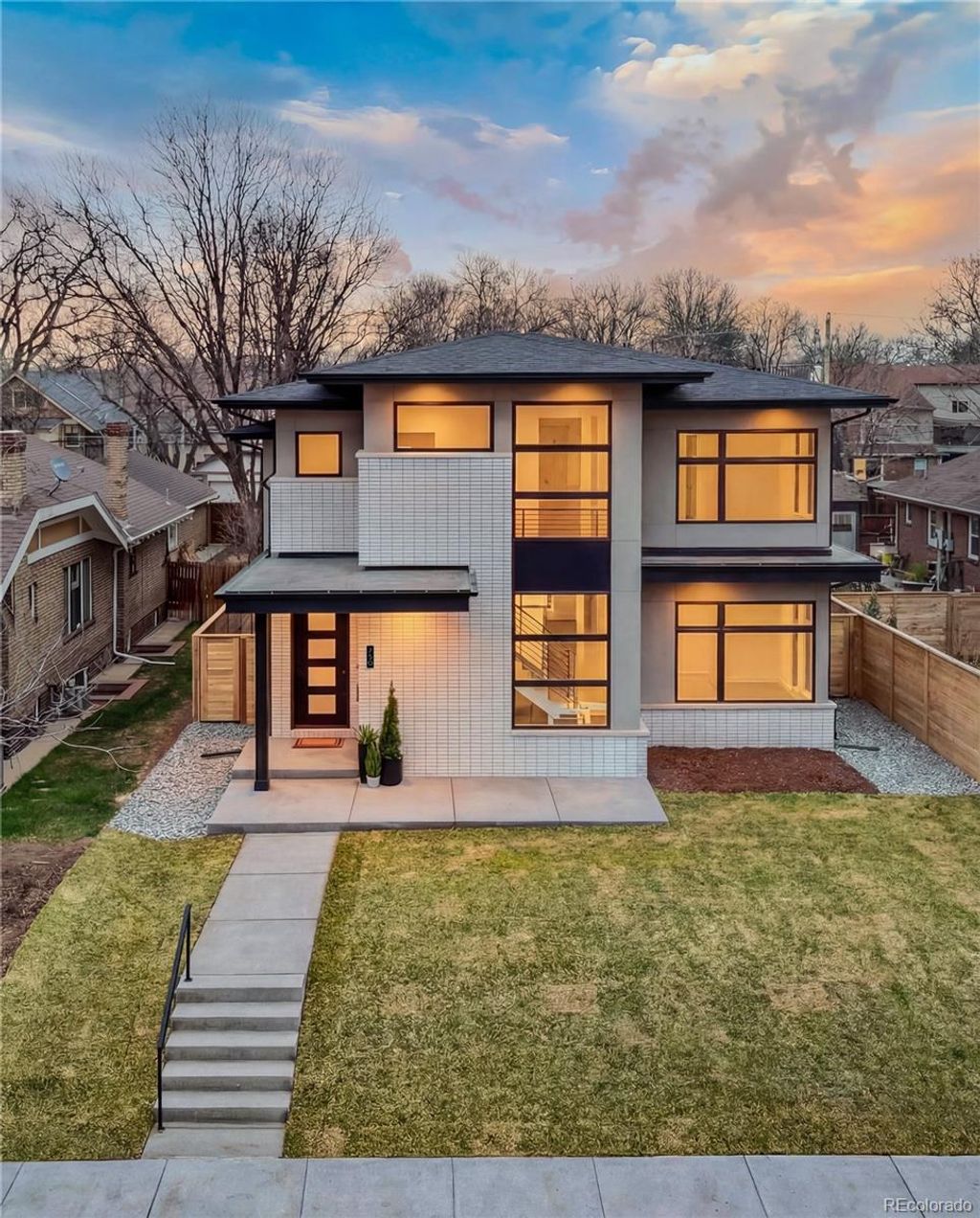 Photo of 750 S Corona Street, Denver, CO 80209 (MLS # 4816553)