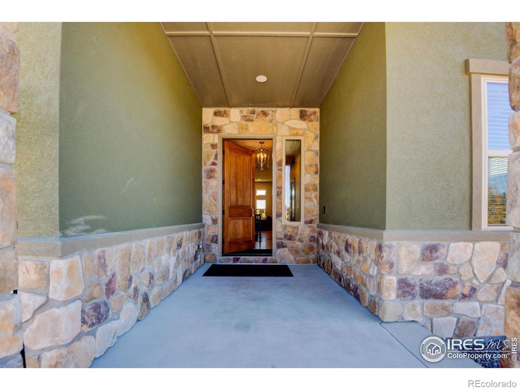 Photo of 1158 Blue Agave Court, Loveland, CO 80537 (MLS # IR1045259)