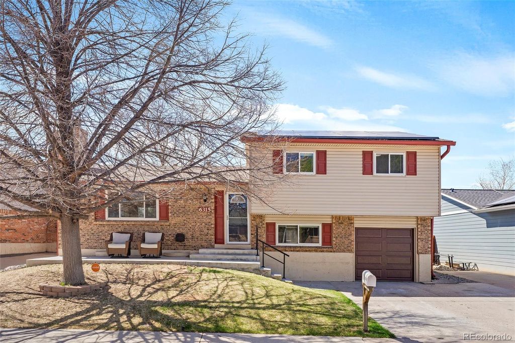 Photo of 6315 S Johnson Street, Littleton, CO 80123 (MLS # 2857322)