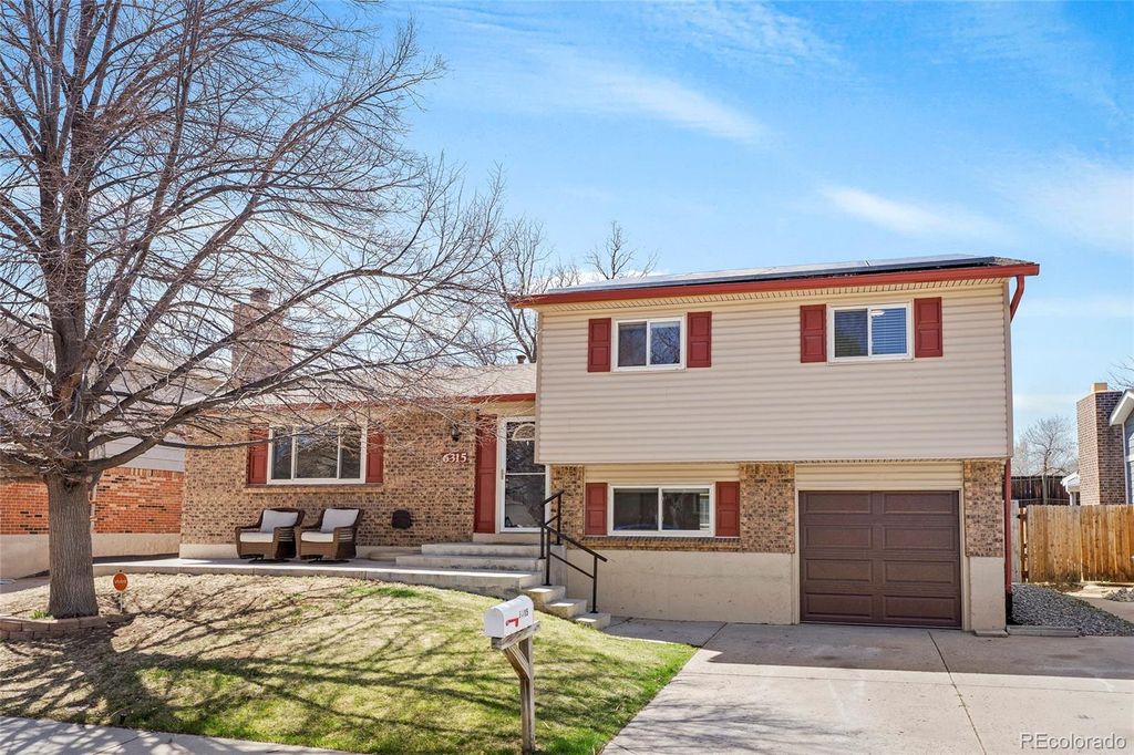 Photo of 6315 S Johnson Street, Littleton, CO 80123 (MLS # 2857322)