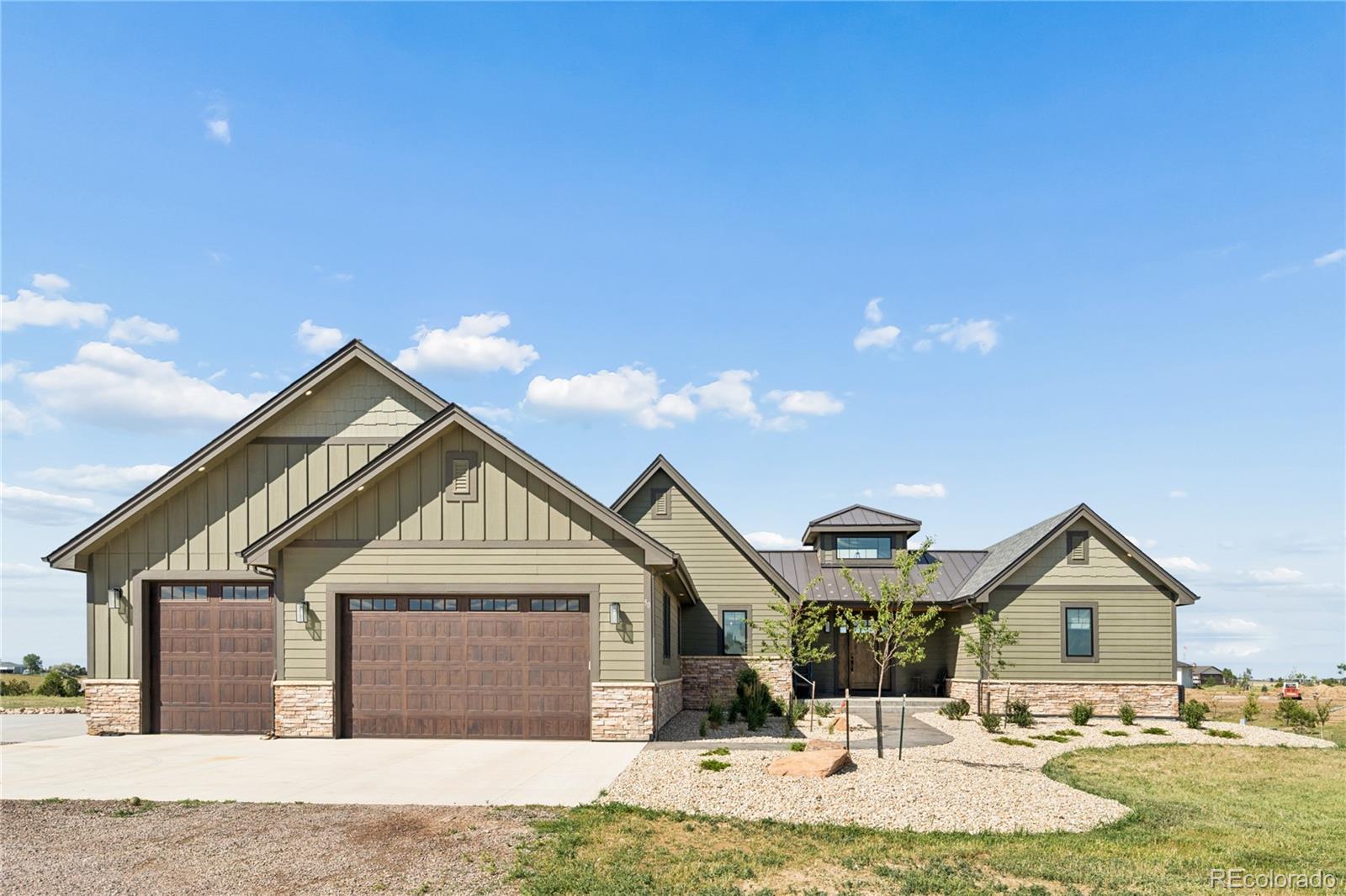 50 Skyhawk Way