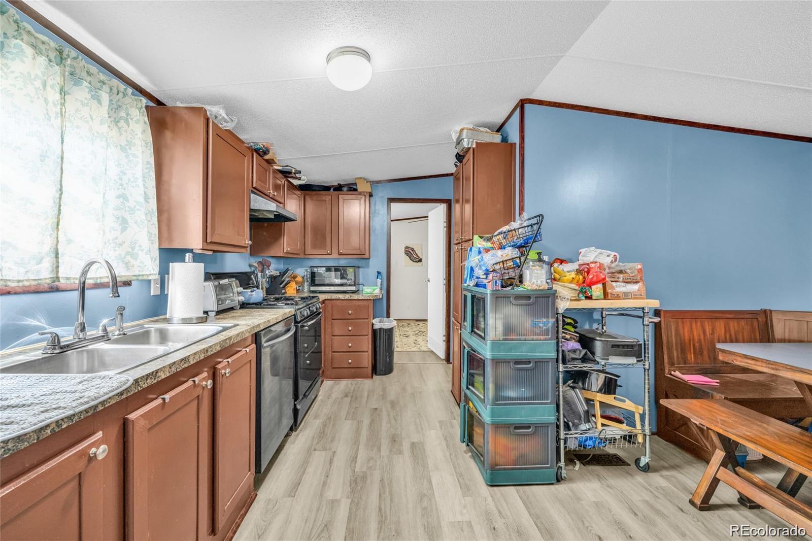 10 Jason Street