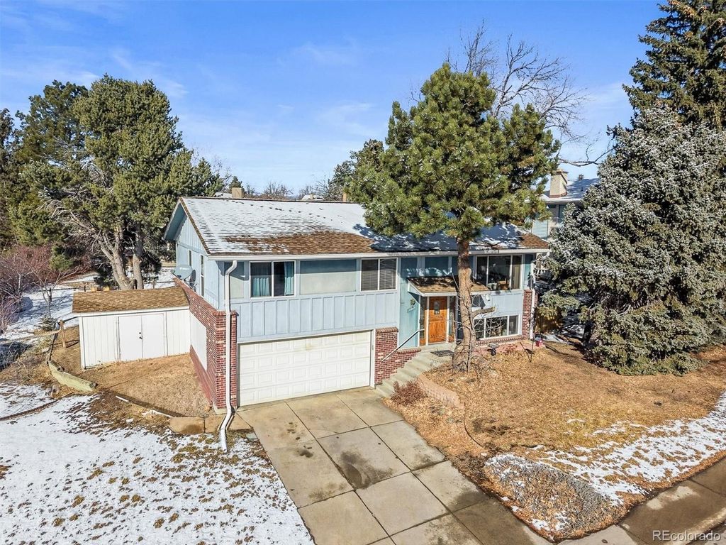 Photo of 12463 W Maryland Drive, Lakewood, CO 80228 (MLS # 8299683)