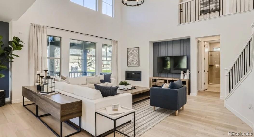 24704 E Kettle Court