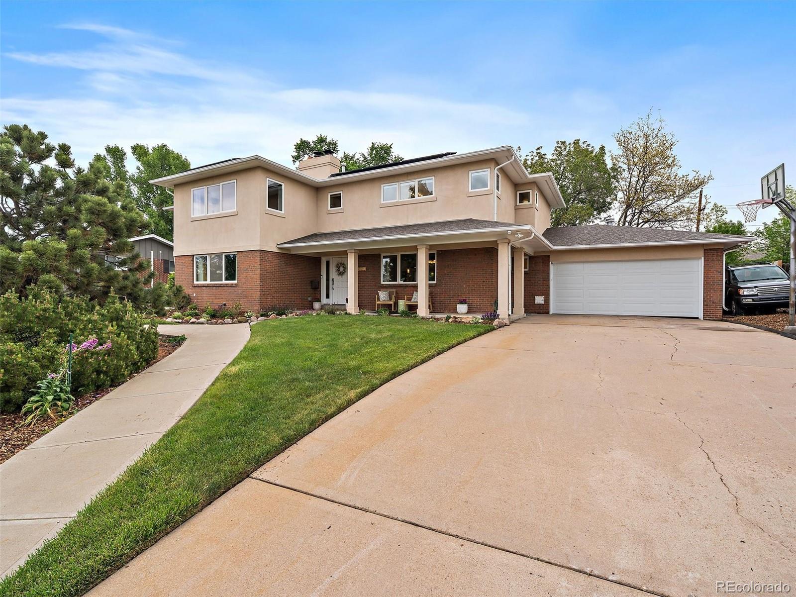 2490 S Holly Place