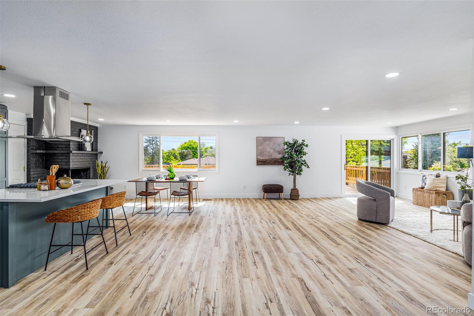 7120 S Sheridan Court