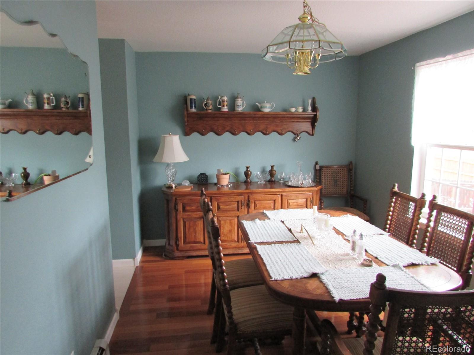 2527 S Oswego Street