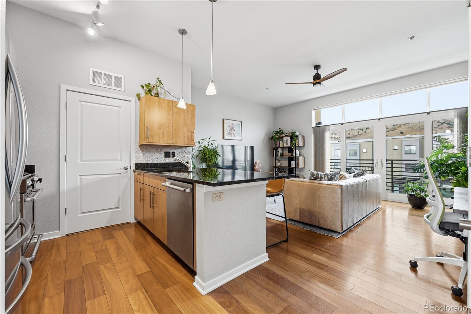 4555 13th Street 2F