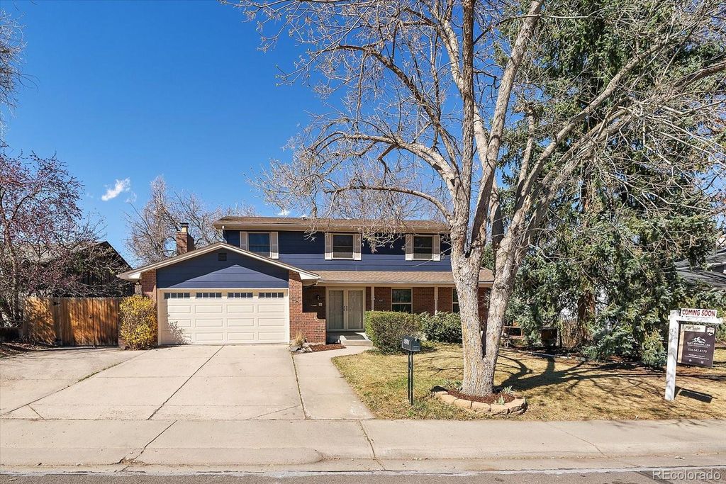 Photo of 9357 W Iowa Avenue, Lakewood, CO 80232 (MLS # 6126557)