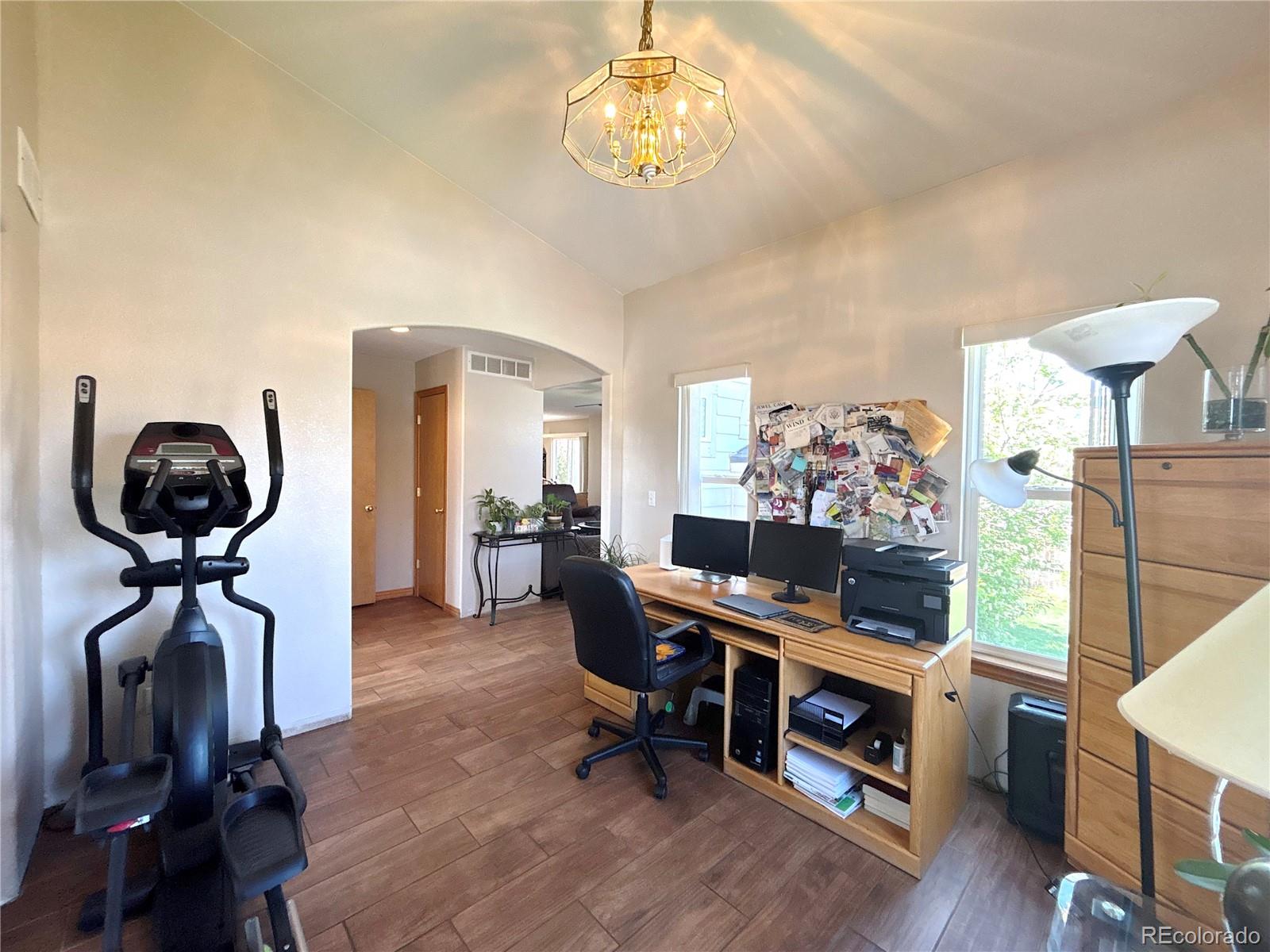 2835 S Tower Way, Aurora, CO, 80013 3 2835 S Tower Way