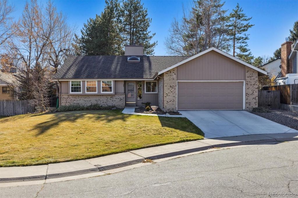 Photo of 3864 E Long Place, Centennial, CO 80122 (MLS # 9058569)