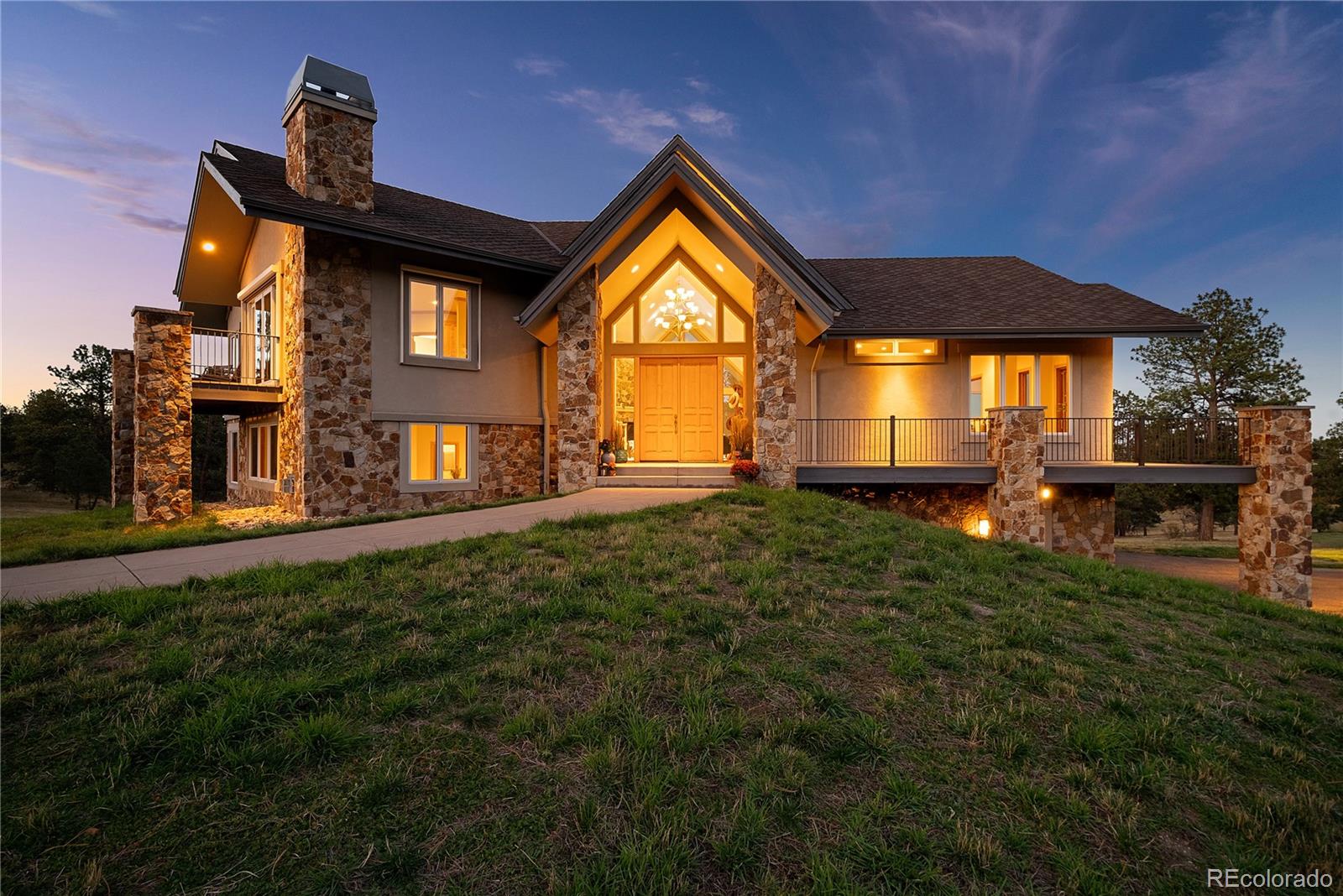 20682 Falcon Wing Road