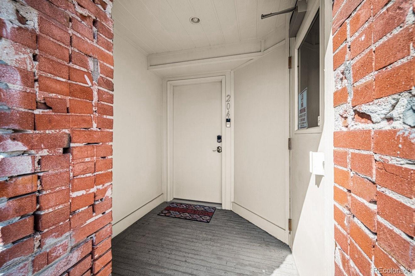 201 Lamkin Street 204