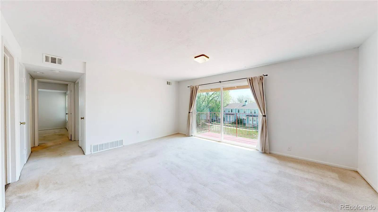 Westminster, Colorado 80234, United States, 2 Bedrooms Bedrooms, ,1 BathroomBathrooms,Residential,Active,128650