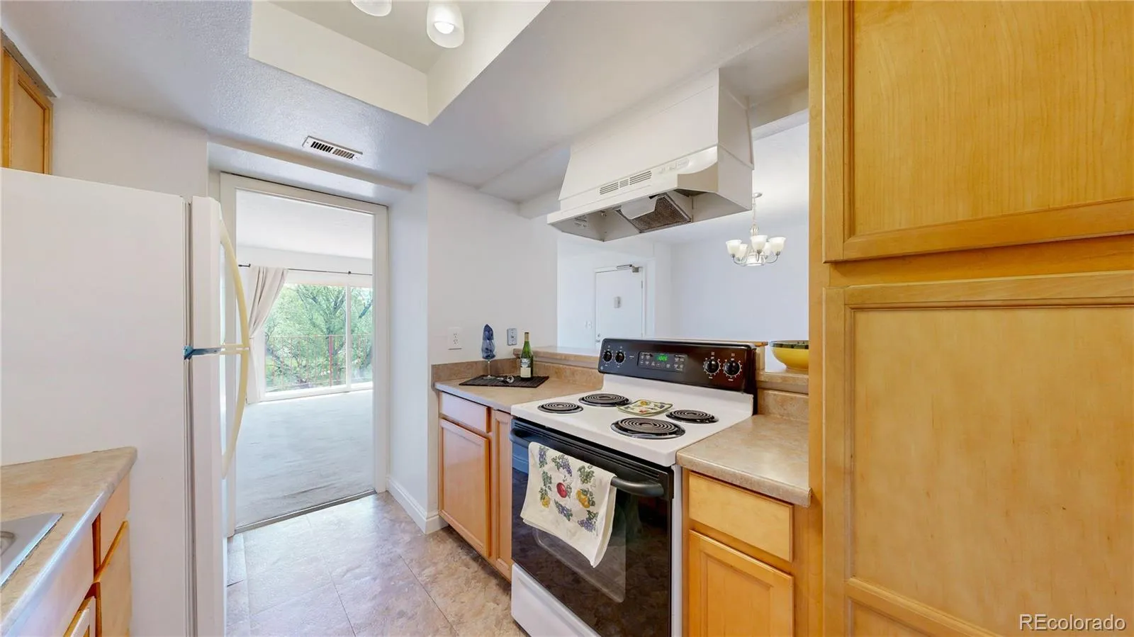 Westminster, Colorado 80234, United States, 2 Bedrooms Bedrooms, ,1 BathroomBathrooms,Residential,Active,128650