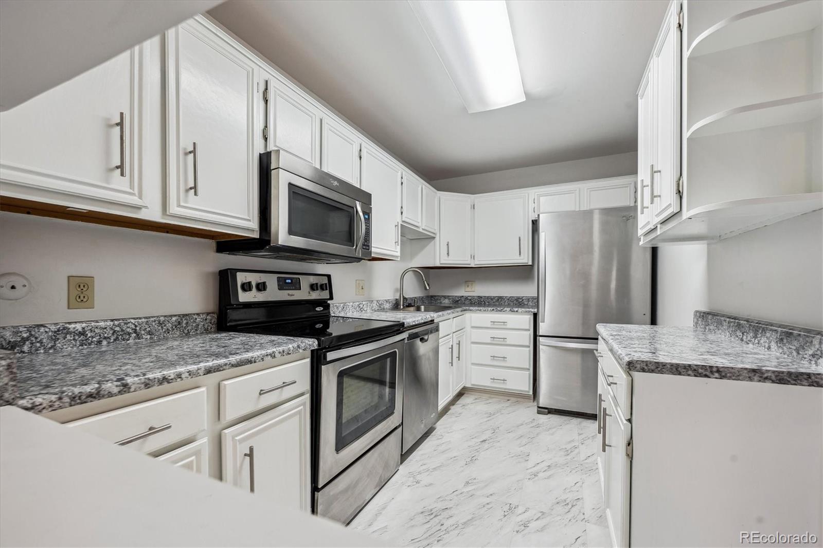 3184 S Heather Gardens Way 403