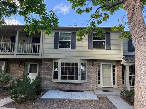 Photo of 7562 S Cove Circle, Centennial, CO 80122 (MLS # 2940826)