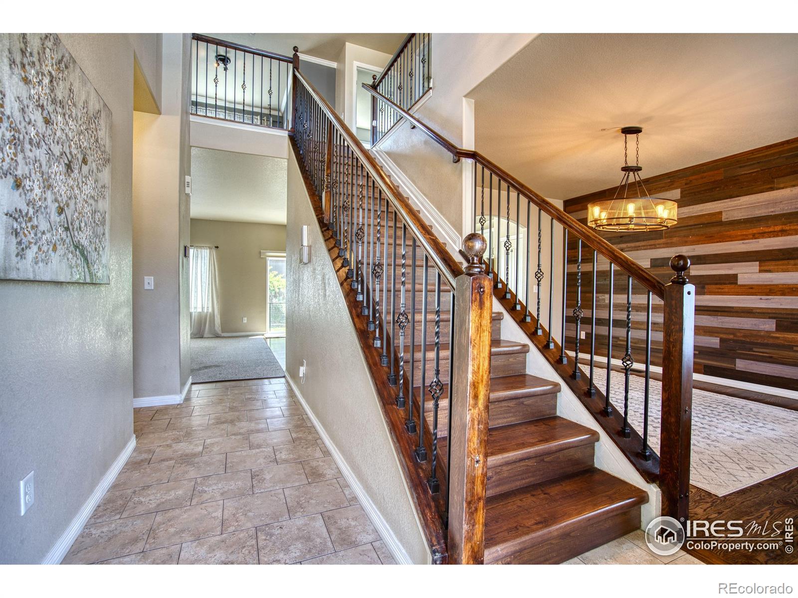 9018 Harlequin Circle