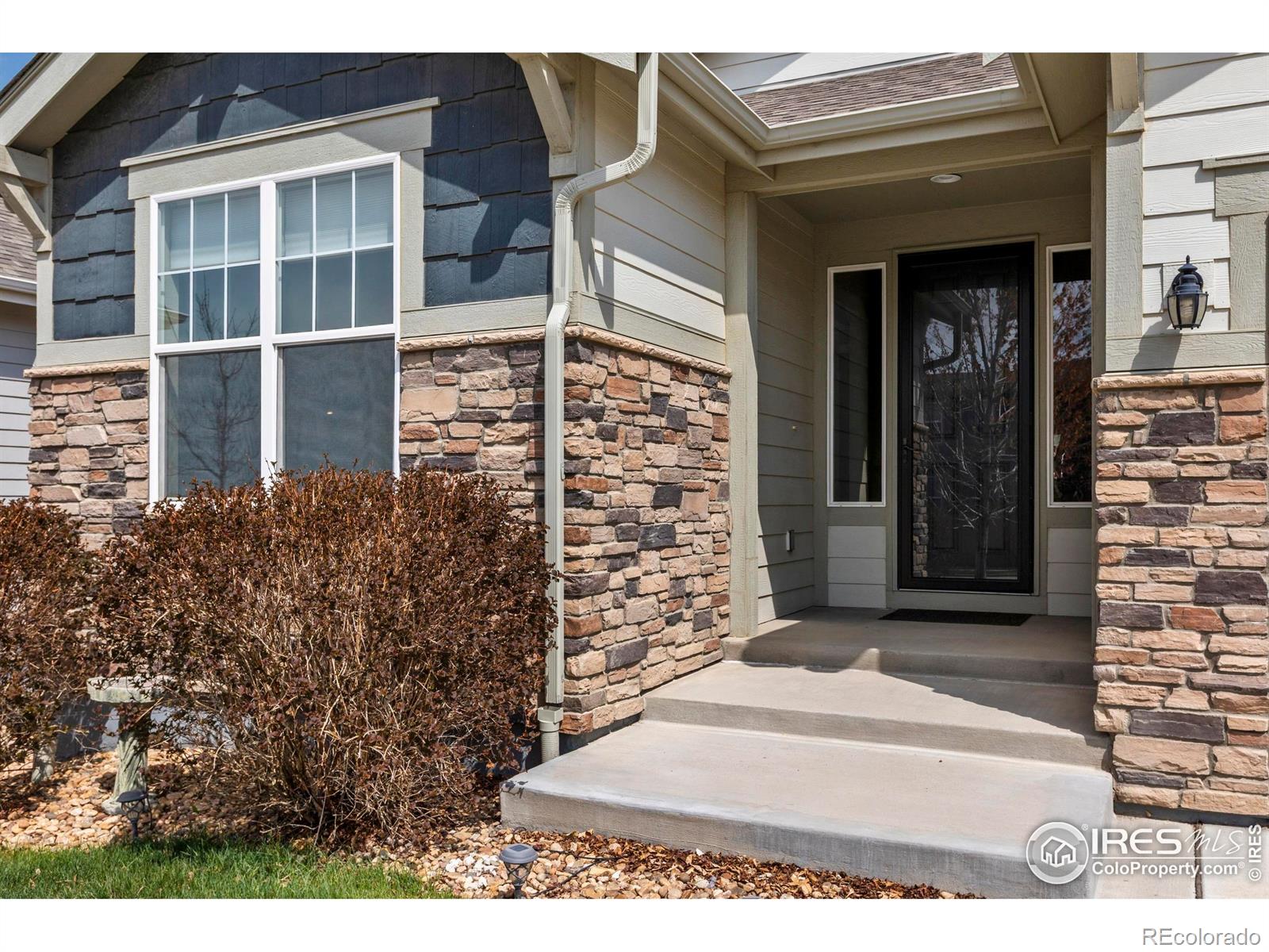 850 Prairiestar Drive