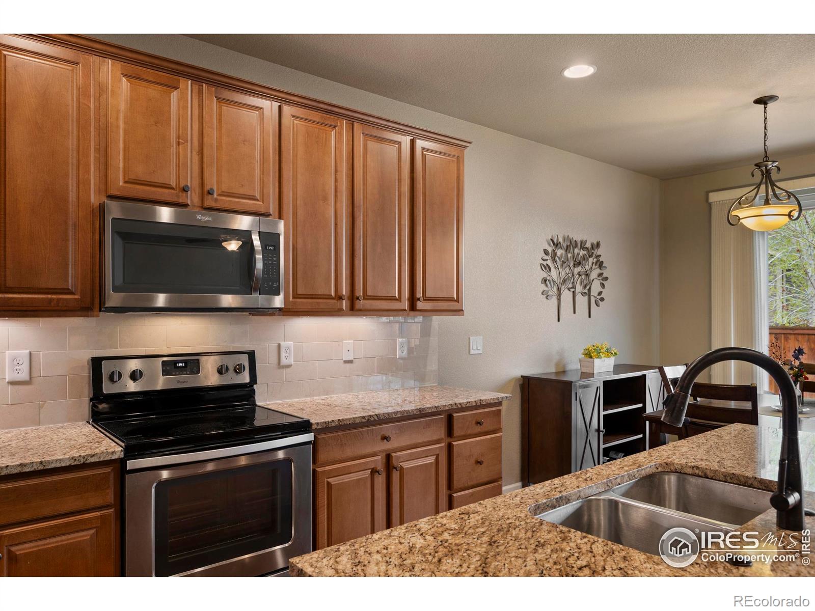 850 Prairiestar Drive