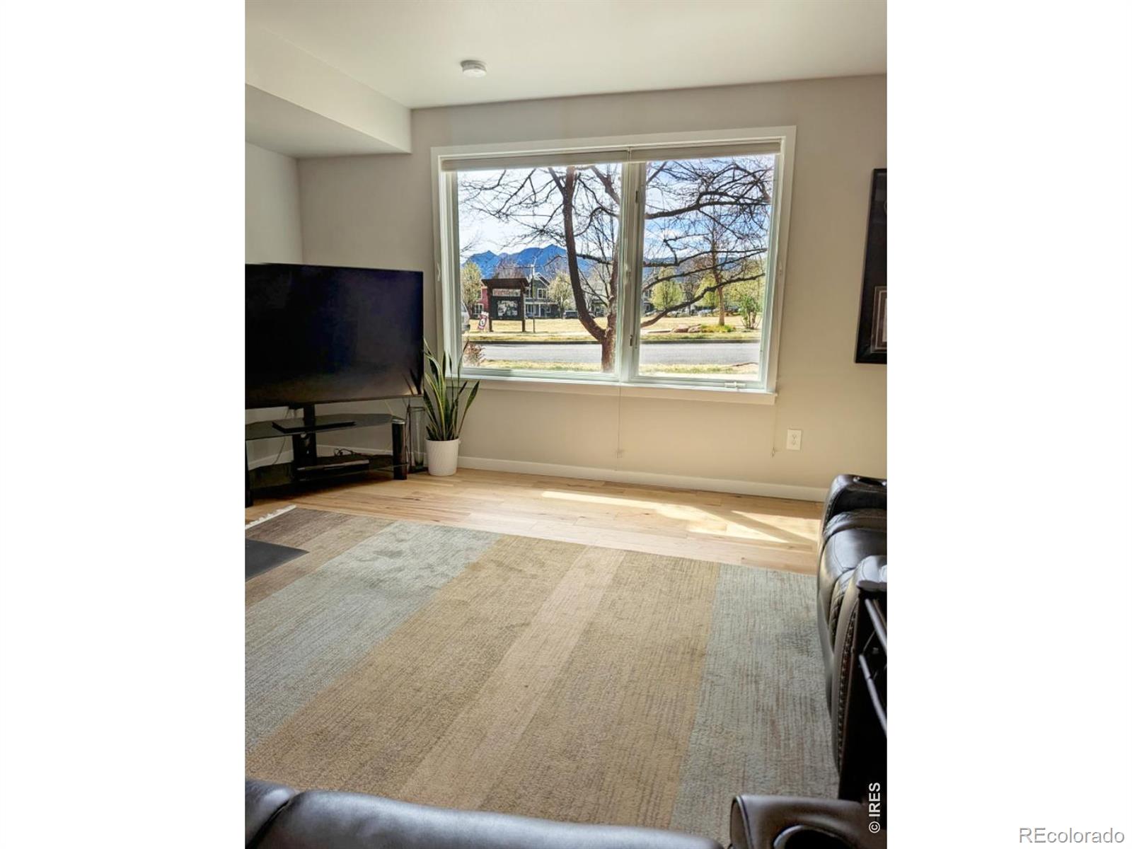 4710 Holiday Drive 101