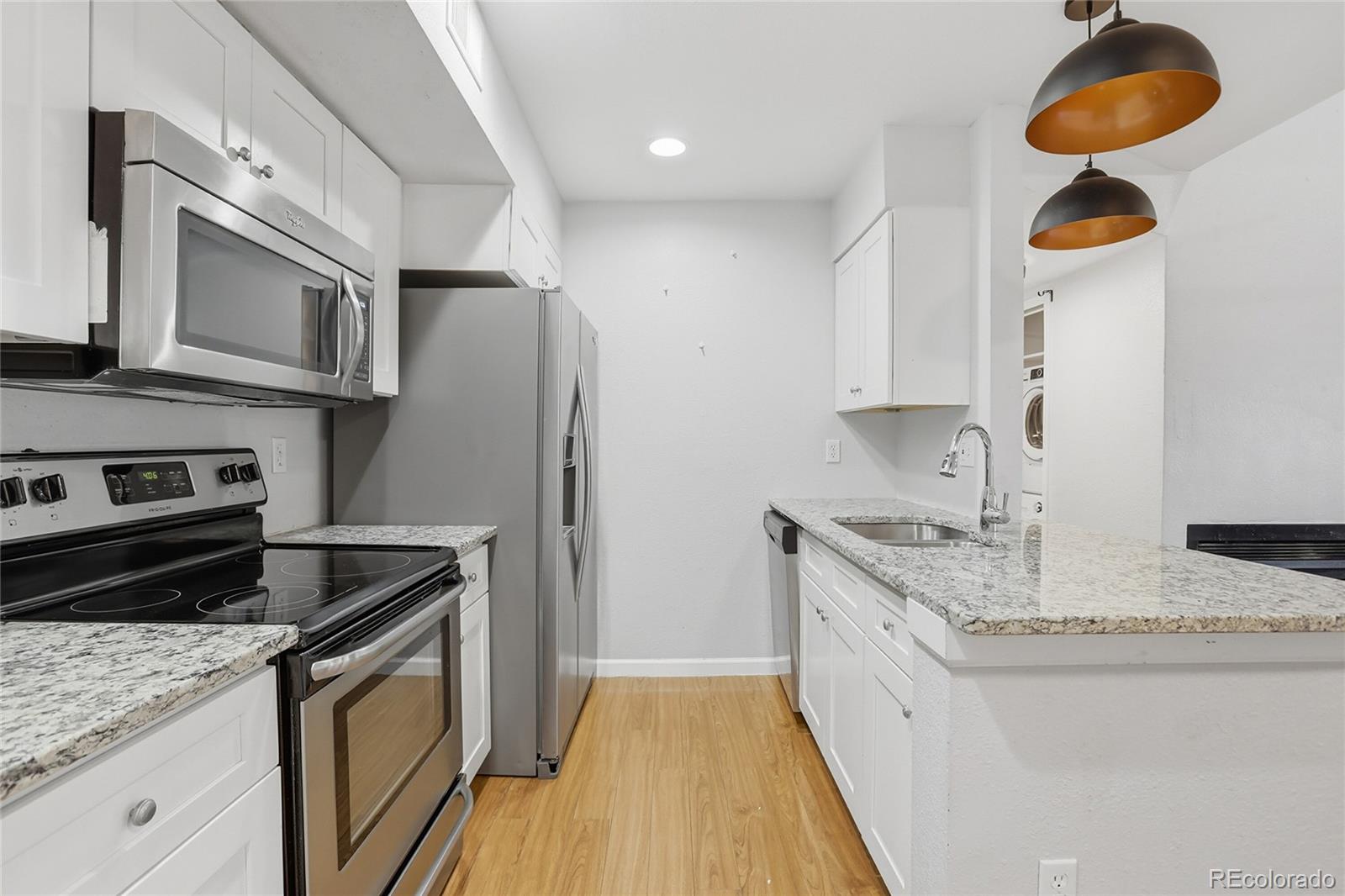 8327 S Upham Way 3-211