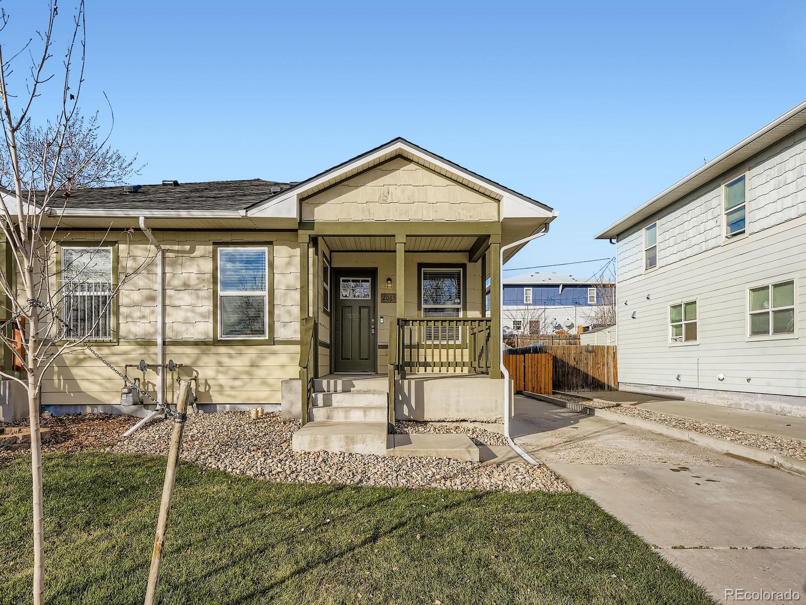 2065 W Vassar Avenue